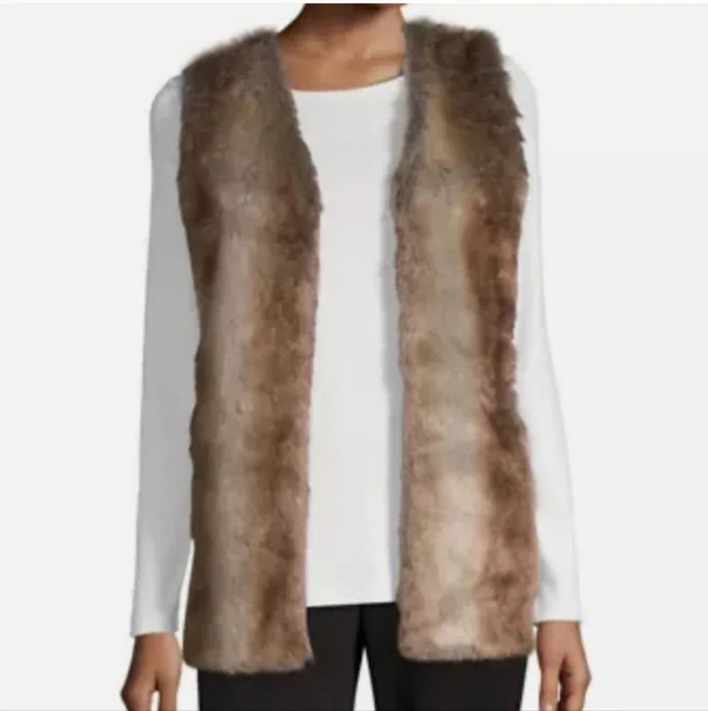 LIZ CLAIBORNE Knit Faux Fur Tan Sweater Vest Size Medium - Picture 1 of 6